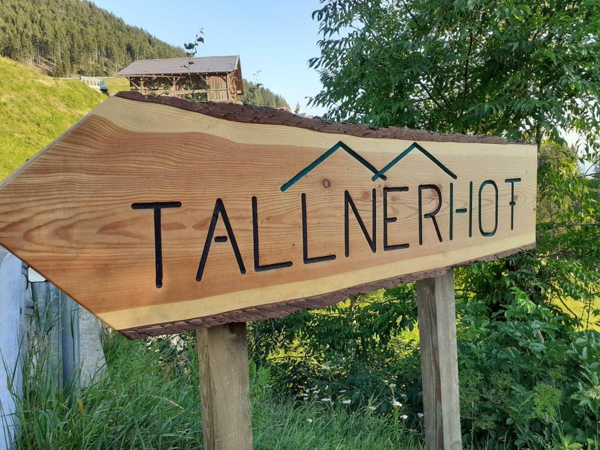 Tallnerhof Schenna Exteriör bild